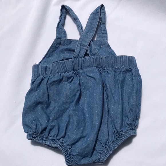 ♥️BOGO♥️ NWOT 0-3 Month Girl Bottom Snap Overalls - Picture 5 of 6